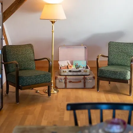 Rooftop Arts&crafts Apartment, Zentral Und Ruhig, 3 Dachterrassen *