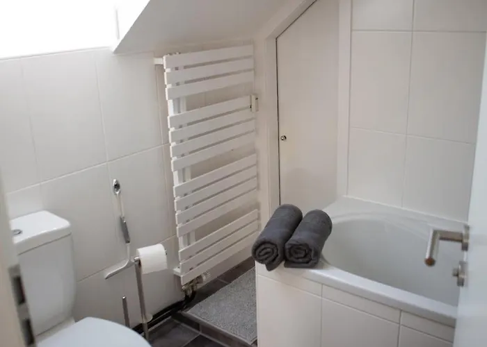 Appartement Rooftop Arts&crafts Apartment, Zentral Und Ruhig, 3 Dachterrassen