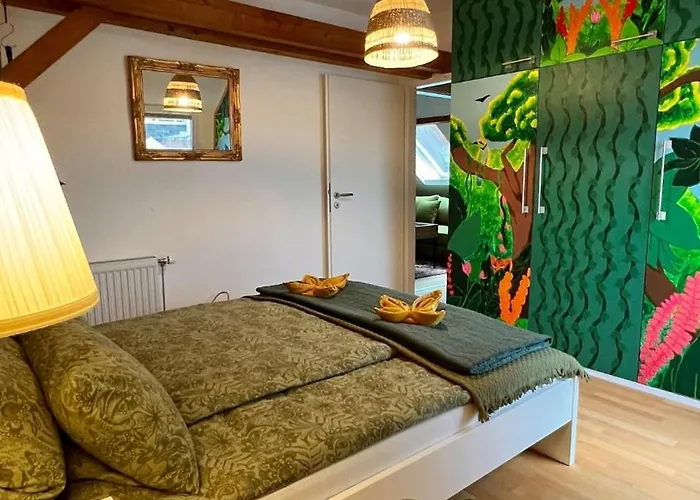 Rooftop Arts&crafts Apartment, Zentral Und Ruhig, 3 Dachterrassen Appartement Augsburg
